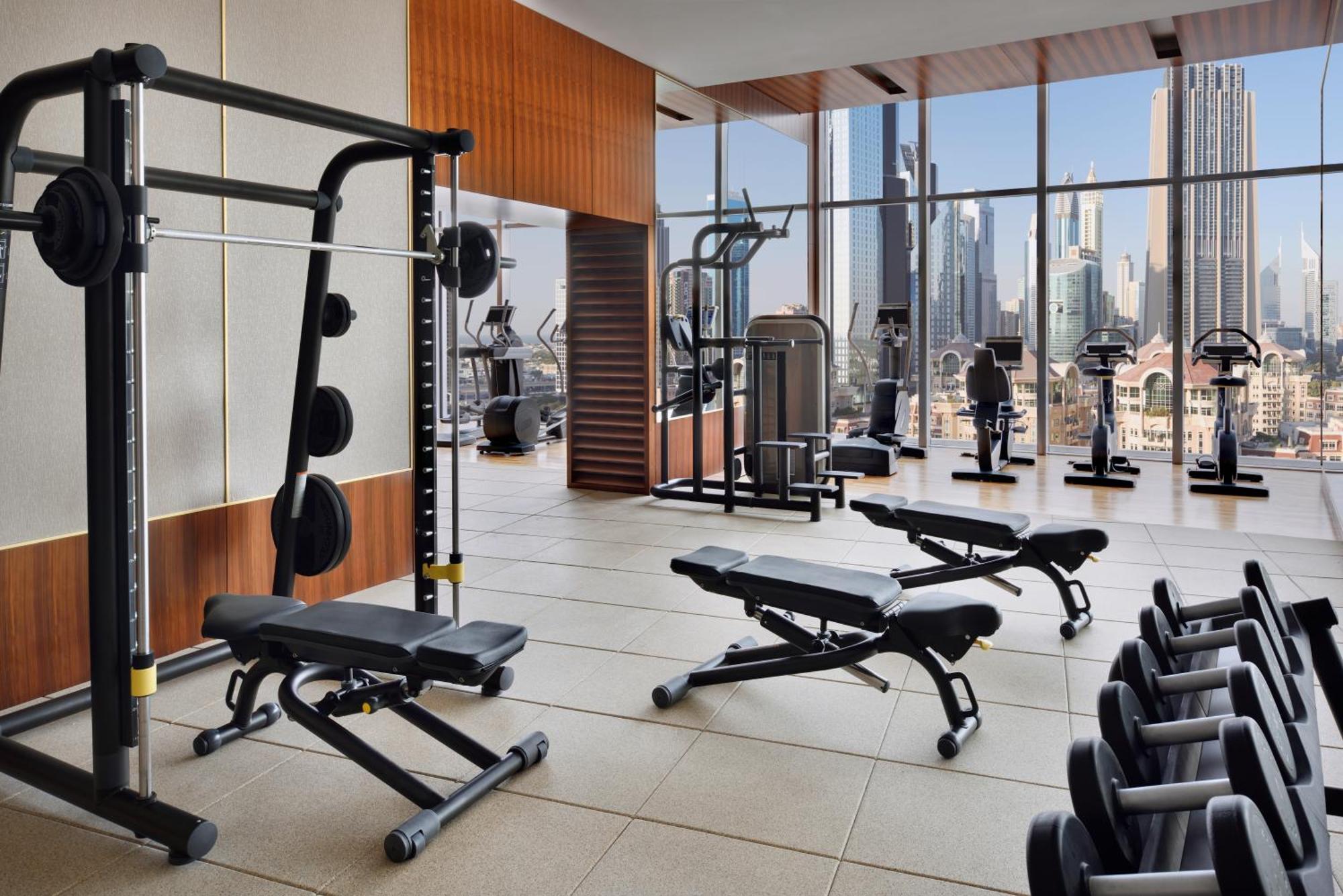 Kempinski The Boulevard Дубай Екстериор снимка The gym at the Westin Dubai