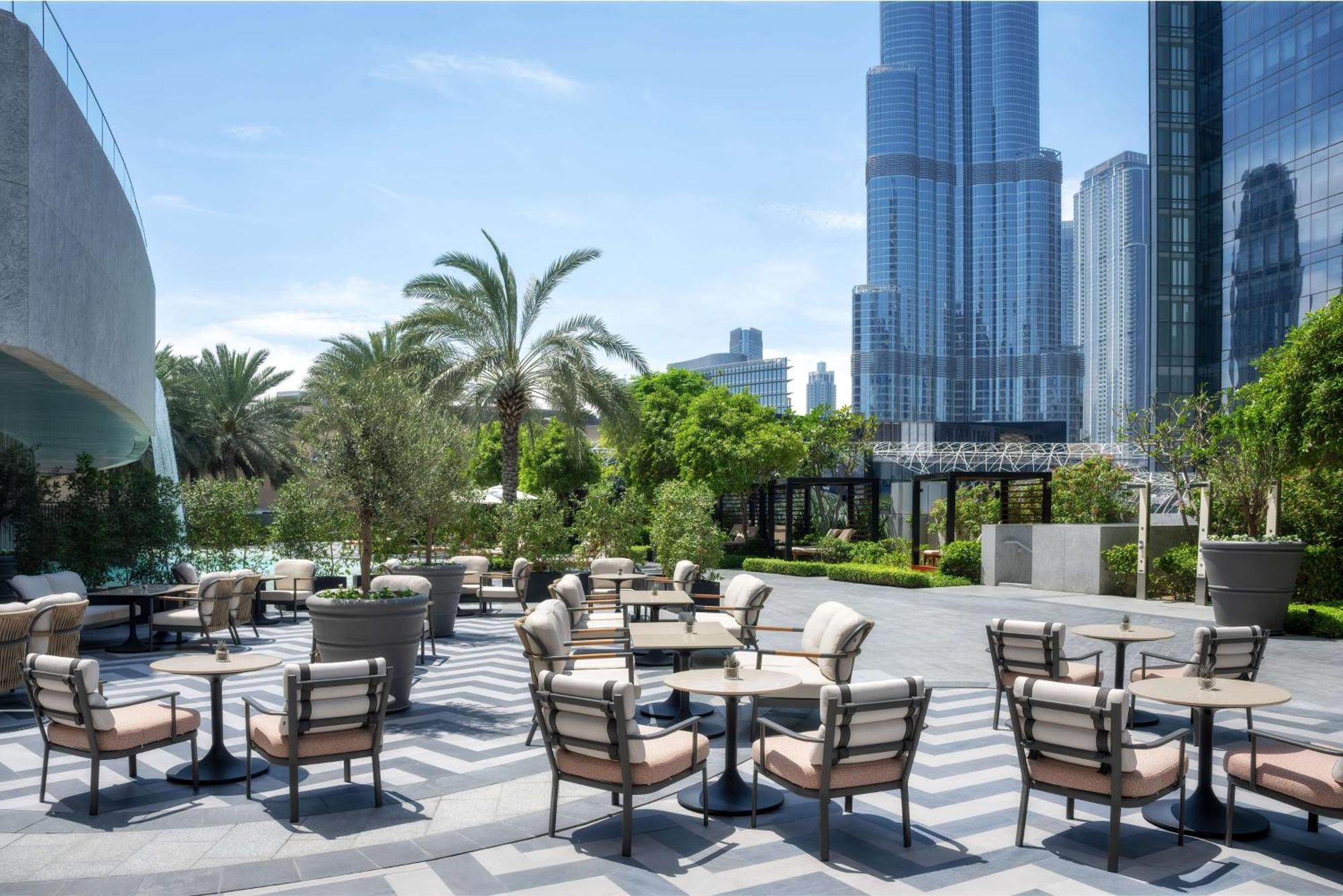 Kempinski The Boulevard Дубай Екстериор снимка The Westin Abu Dhabi